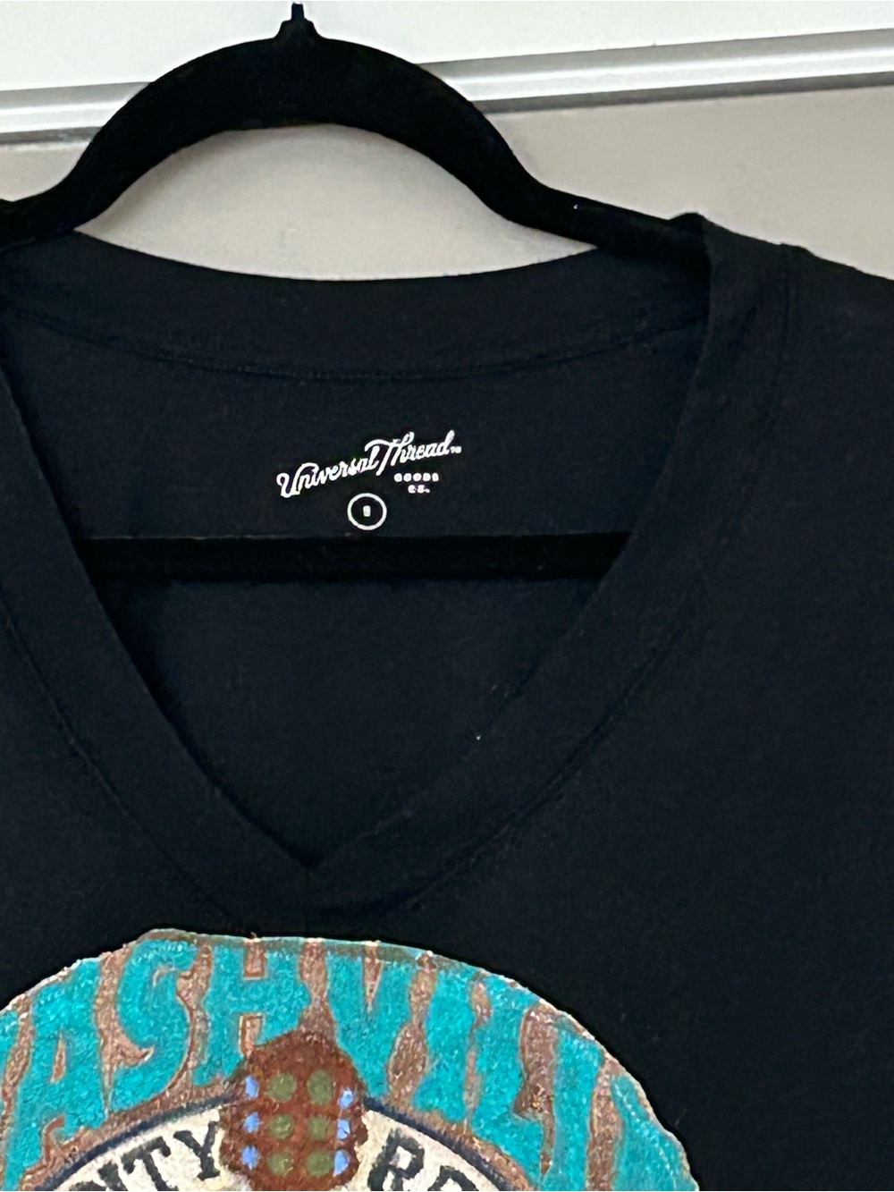 Universal Thread Cropped Style Tee - Picture 4 of 10
